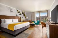 Town & Country Resort Suite Hotel Room